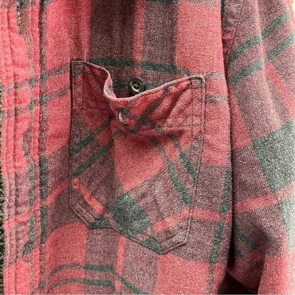 Vtg Wrangler Authentics Red Black Flannel Jacket Outdoor Men Sz Med Outdoor - Picture 3 of 9